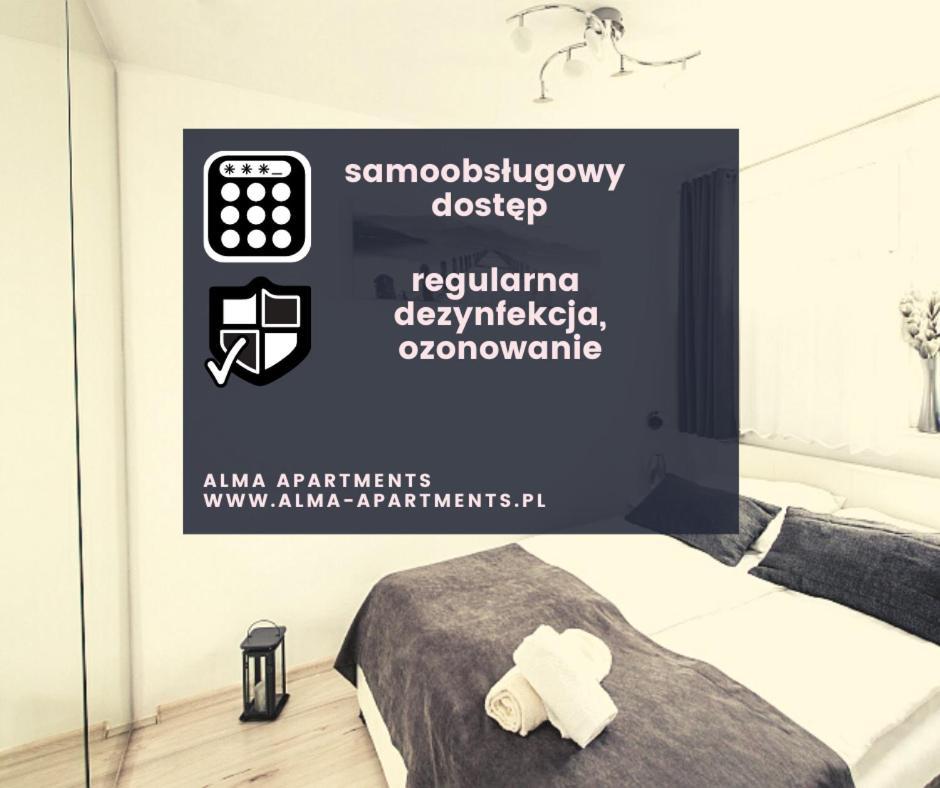 ורשה Alma Apartments Smolna מראה חיצוני תמונה